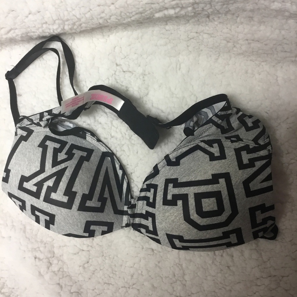 VS Pink Logo bra and cheeky panty set